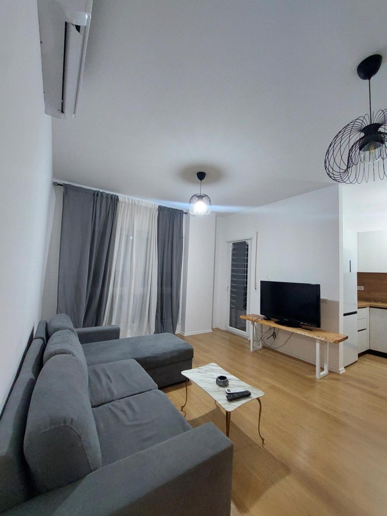 Gex Apartments Tirana Esterno foto
